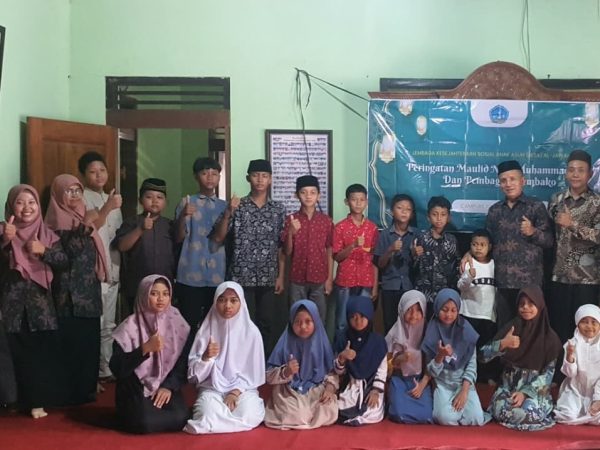 Semarak Sederhana Maulid dan Parenting Skill di LKSA Al-Jawahiriyyah Semarak Sederhana Maulid dan Parenting Skill di LKSA Al-Jawahiriyyah