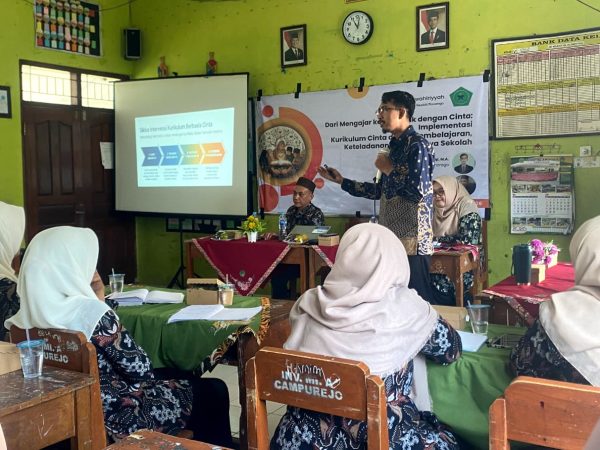 YPP Al-Jawahiriyyah Gelar Pembinaan Guru Bertema Kurikulum Cinta YPP Al-Jawahiriyyah Gelar Pembinaan Guru Bertema Kurikulum Cinta